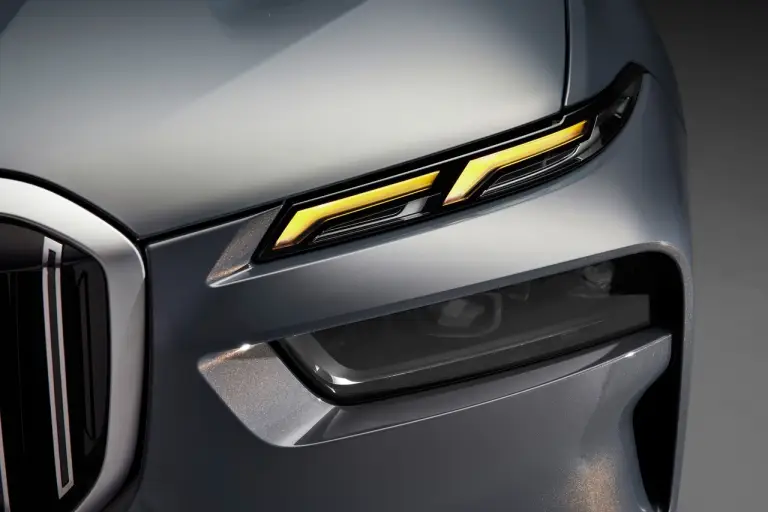 BMW X7 2023 - Foto - 10