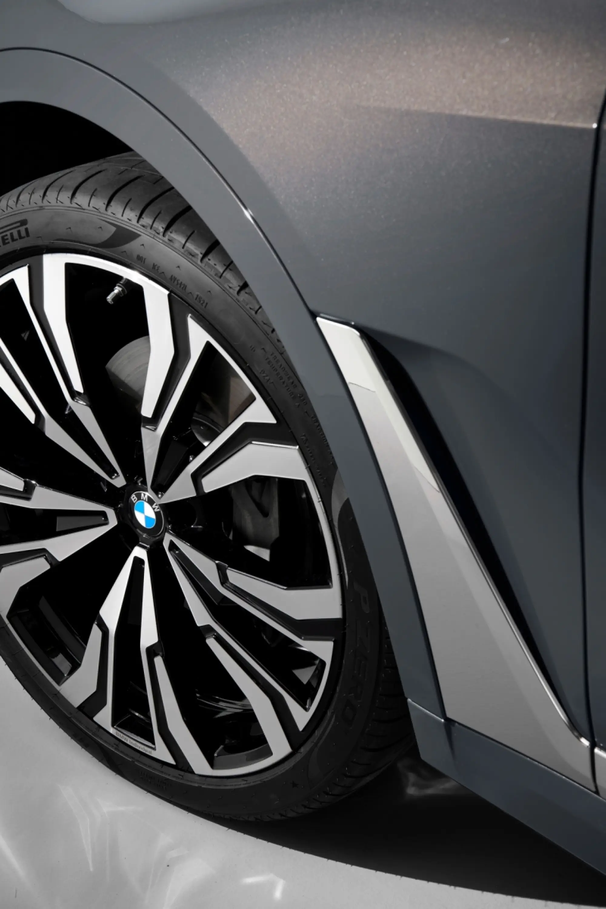 BMW X7 2023 - Foto - 21