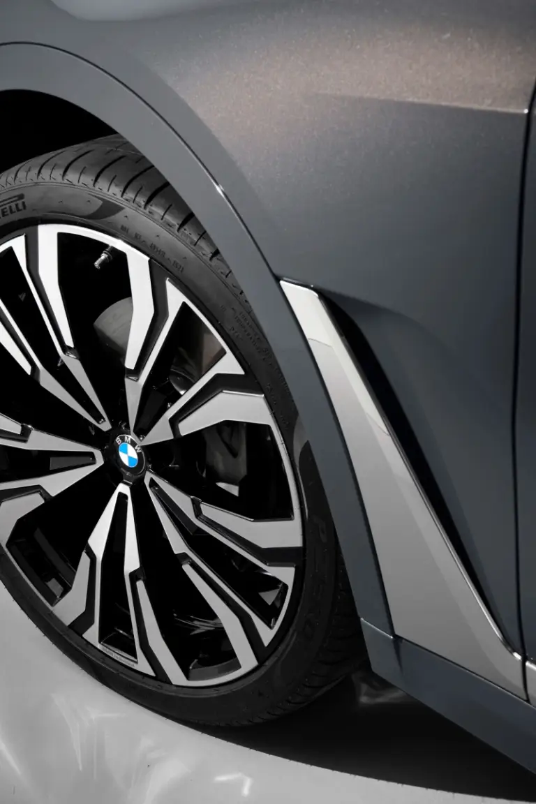 BMW X7 2023 - Foto - 21