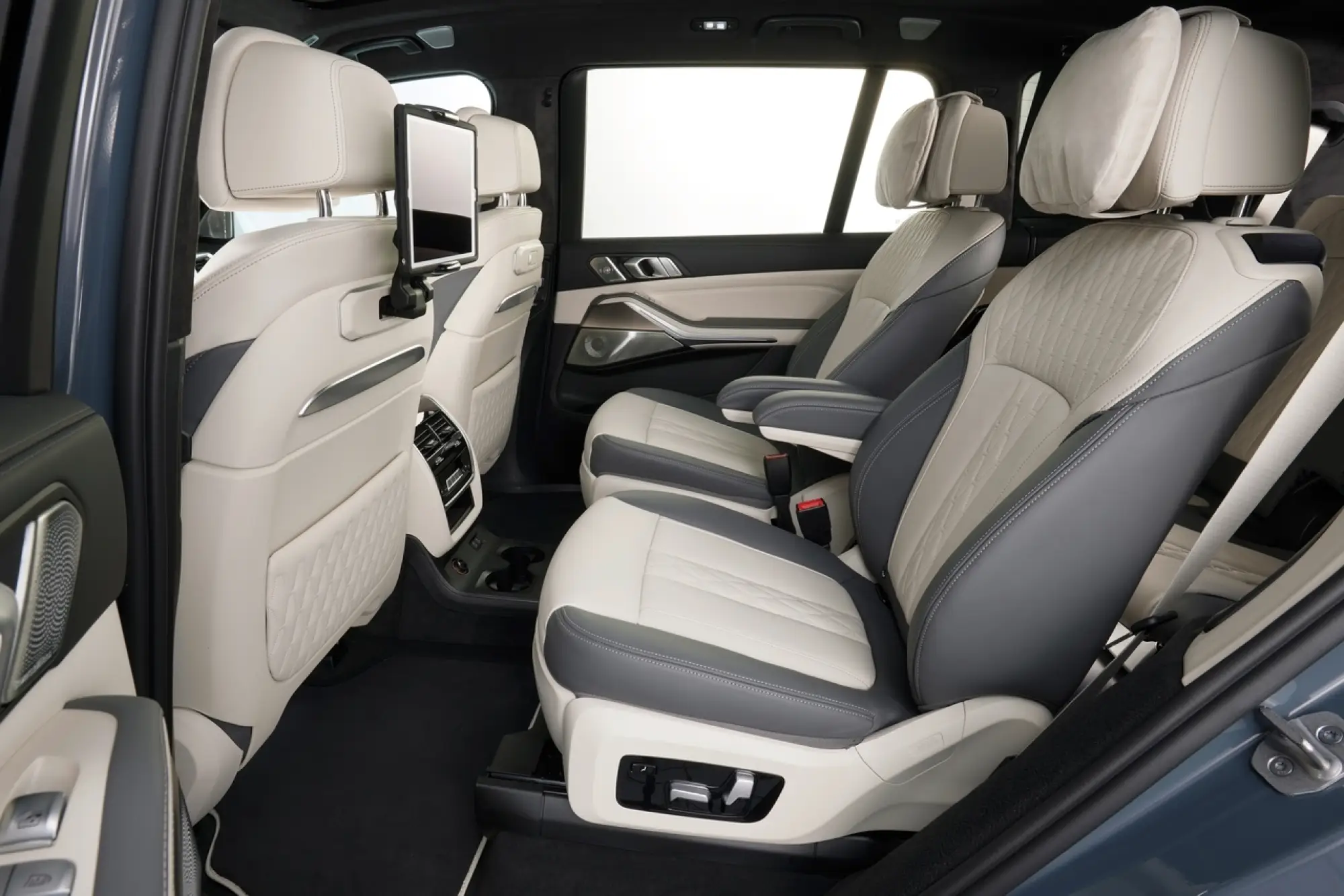 BMW X7 2023 - Foto - 26