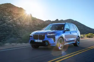 BMW X7 2023 - Foto - 40