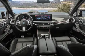 BMW X7 2023 - Foto - 86
