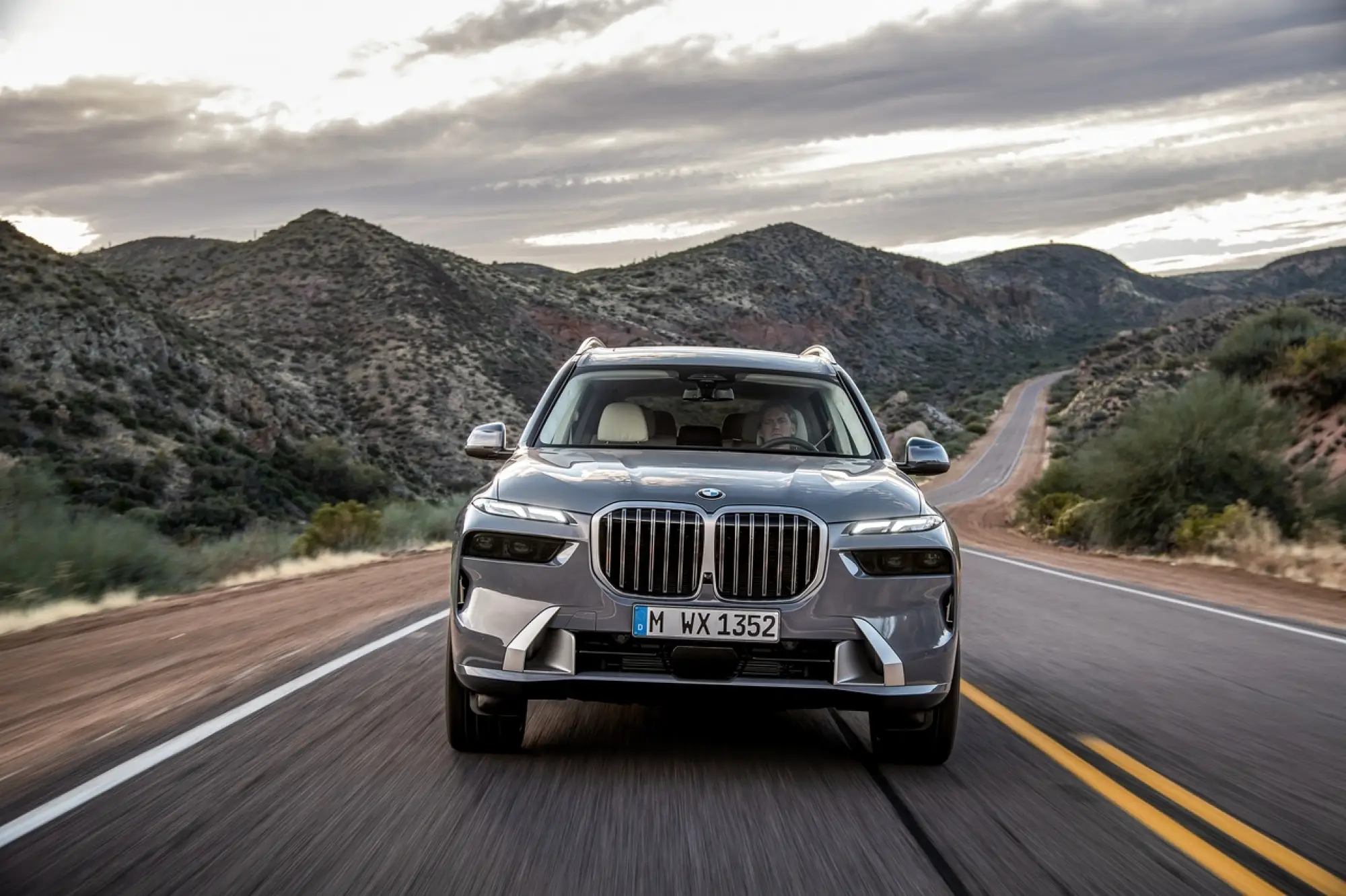BMW X7 2023 - Foto - 92