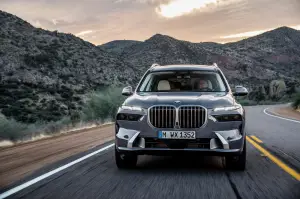BMW X7 2023 - Foto - 89