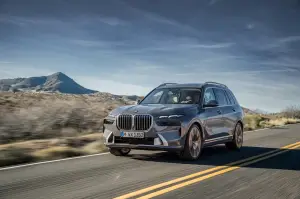 BMW X7 2023 - Foto - 98