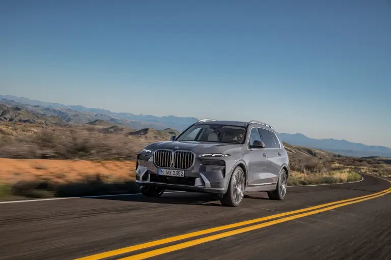 BMW X7 2023 - Foto - 159