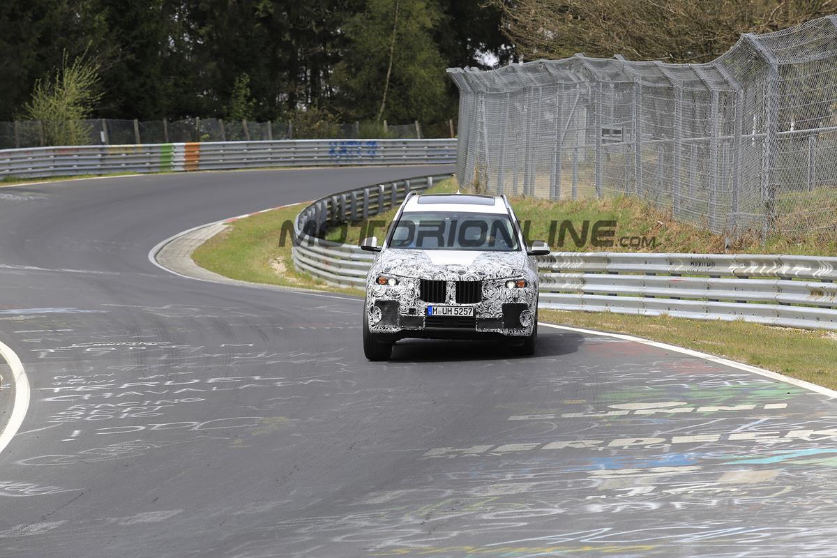 BMW X7 - Foto spia 03-05-2017