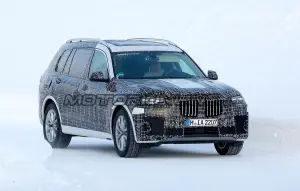 BMW X7 - Foto spia 12-02-2018 - 1