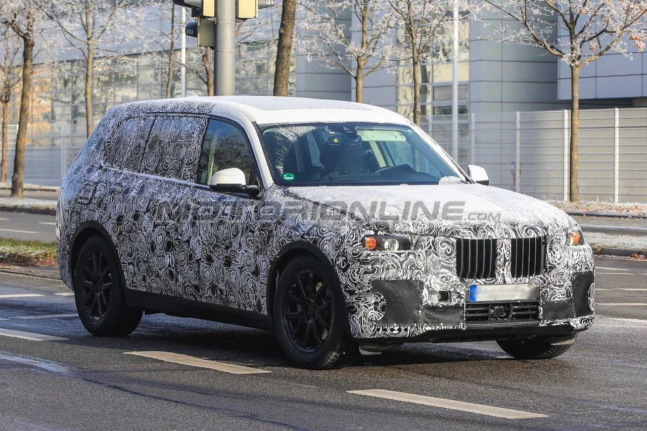 BMW X7 Foto spia 16-12-2016