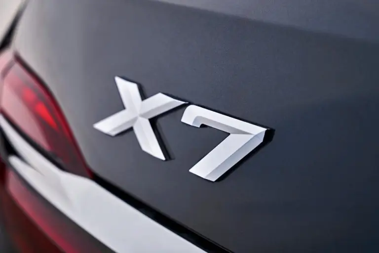 BMW X7 - Foto ufficiali - 24