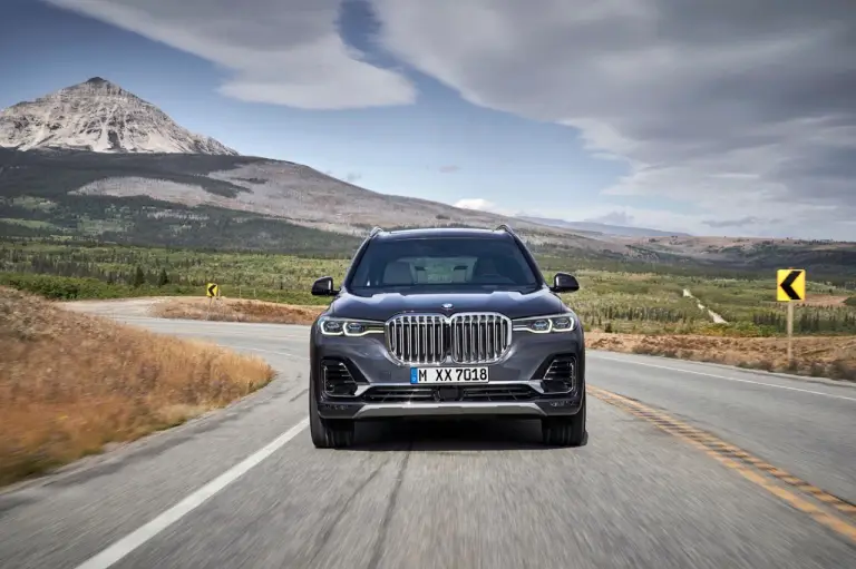 BMW X7 - Foto ufficiali - 41