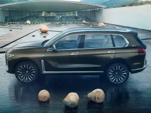 BMW X7 iPerformance Concept - Foto leaked