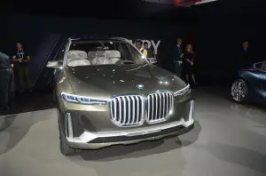 BMW X7 iPerformance Concept - Salone di Los Angeles 2017