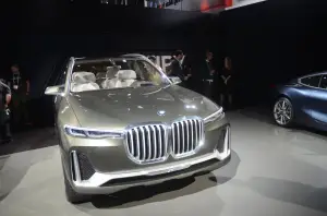 BMW X7 iPerformance Concept - Salone di Los Angeles 2017