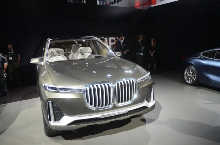 BMW X7 iPerformance Concept - Salone di Los Angeles 2017 - 3