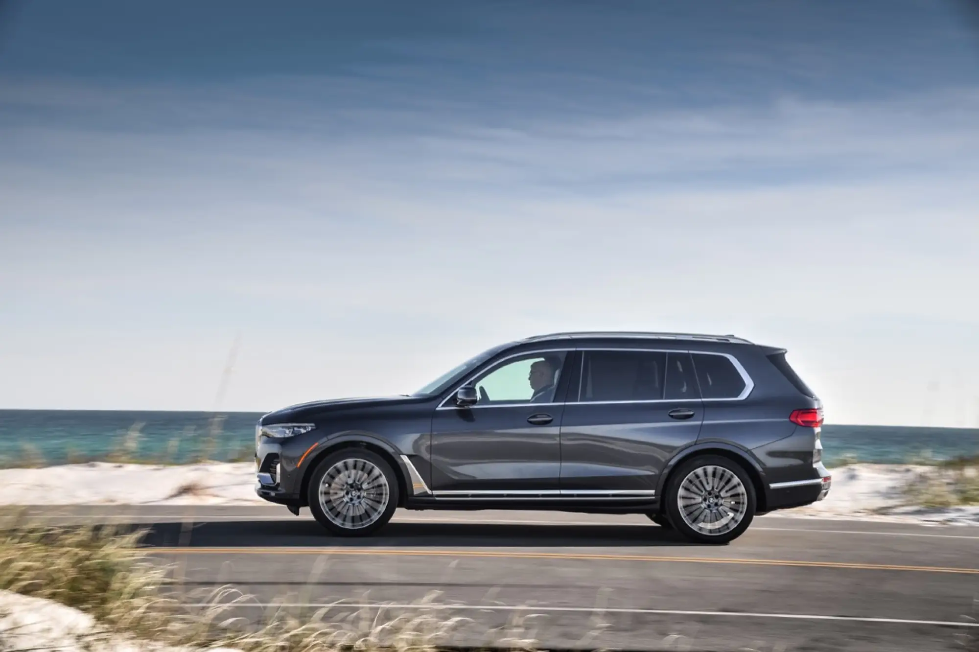 BMW X7 - nuove foto - 110