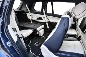 BMW X7 - nuove foto