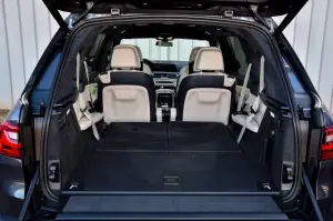BMW X7 - nuove foto
