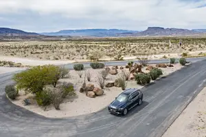 BMW X7 - nuove foto