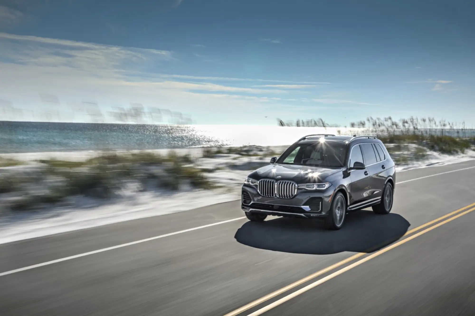 BMW X7 - nuove foto - 50