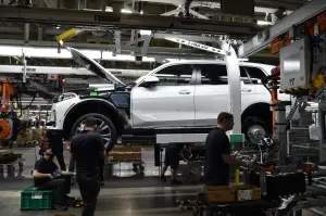 BMW X7 pre produzione