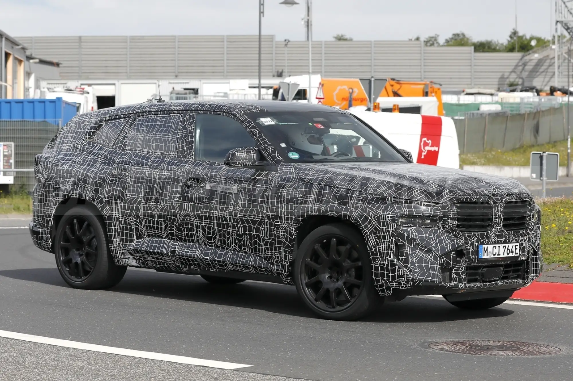 BMW XM 2023 - Foto Spia 22-06-2022 - 5
