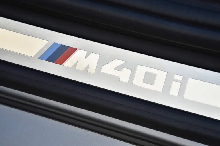 BMW Z4 M40i MY 2019 - 18
