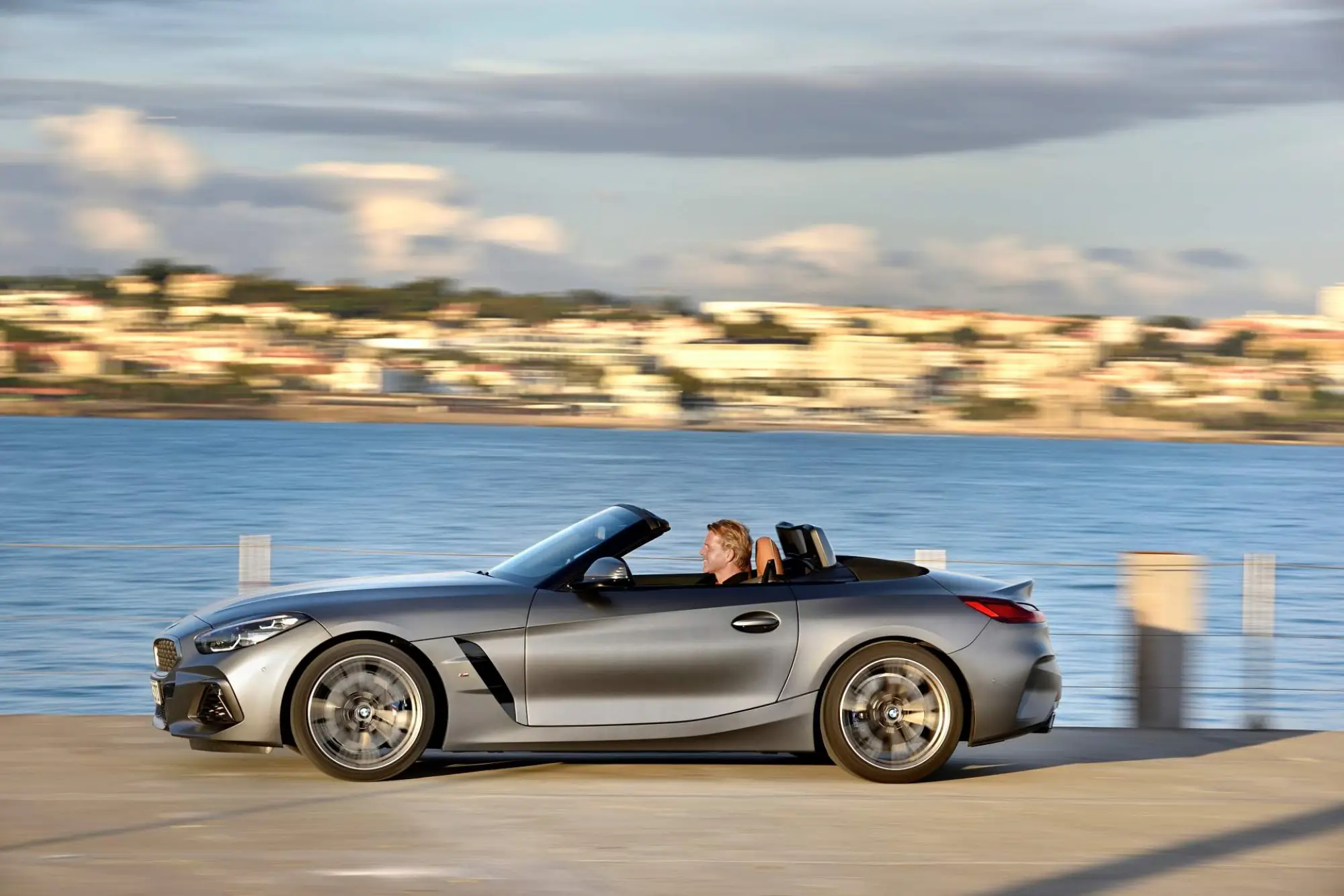 BMW Z4 M40i MY 2019 - 8