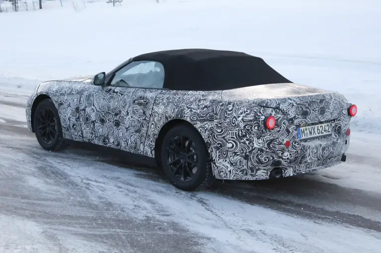 BMW Z5 - foto spia (gennaio 2016) - 20