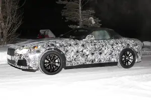 BMW Z5 - foto spia (gennaio 2016)