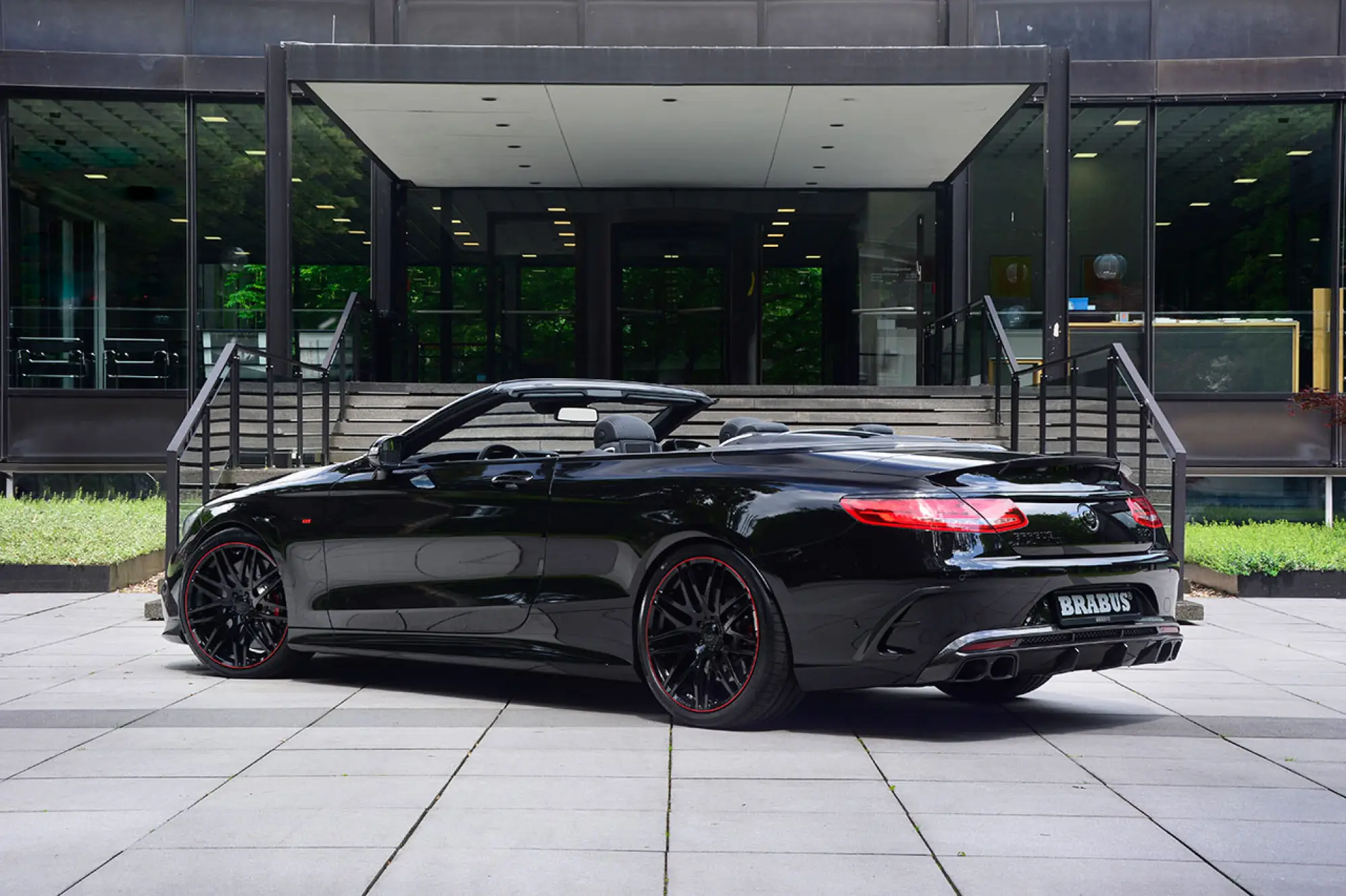 Brabus 850 6.0 Biturbo Cabrio - 10