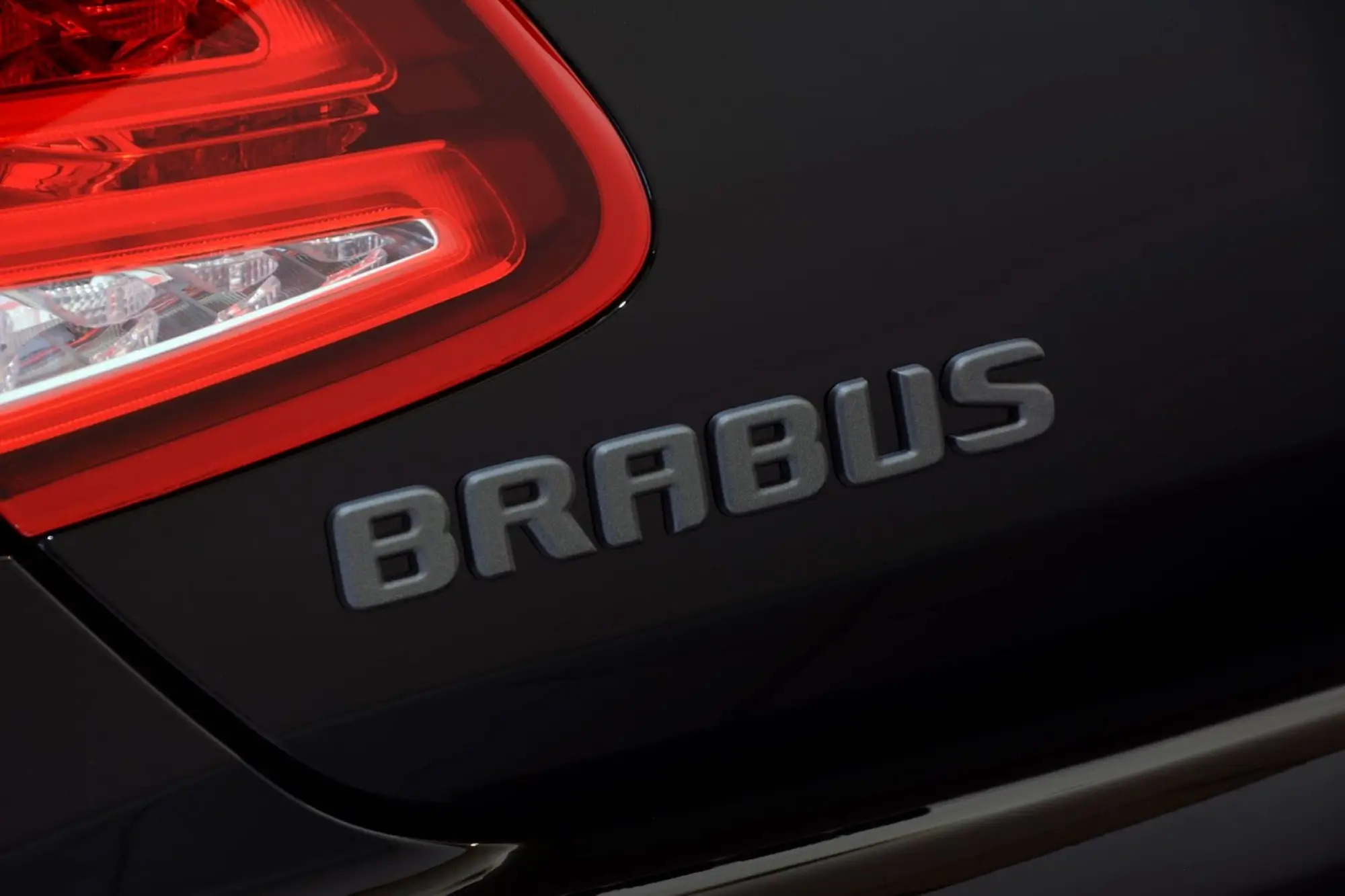 Brabus 850 Cabrio - 14