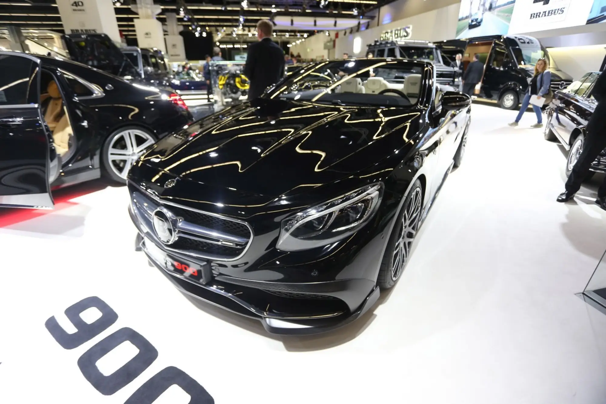 Brabus 900 Rocket Cabrio - Salone di Francoforte 2017 - 3
