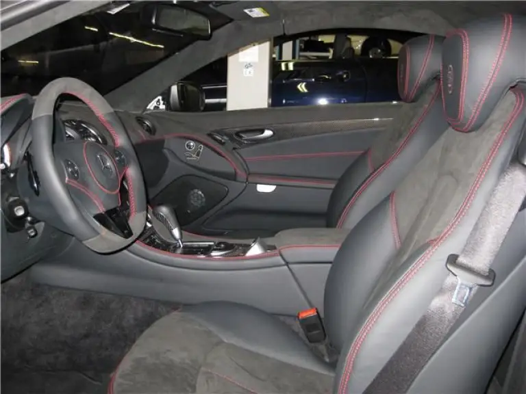Brabus Vanish su base Mercedes SL65 AMG Black Series - 2