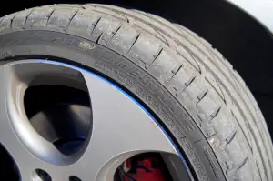 Bridgestone Blizzak LM-25 e Potenza S001