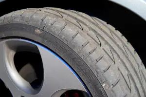 Bridgestone Blizzak LM-25 e Potenza S001