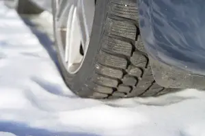 Bridgestone Blizzak LM-25 e Potenza S001