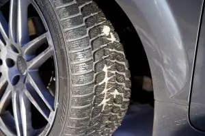 Bridgestone Blizzak LM-25 e Potenza S001