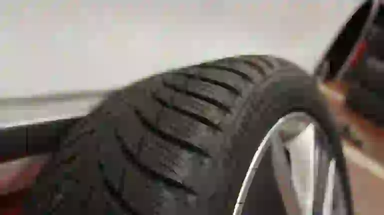 Bridgestone DriveGuard Winter Recensione 2016 - 20