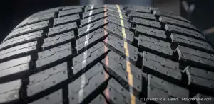 Bridgestone Weather Control A005 - Test Drive in Anteprima - 3