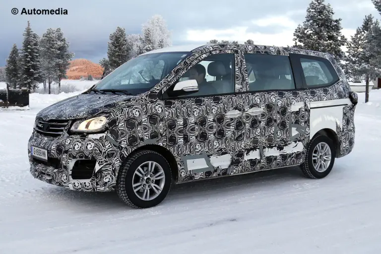 Brilliance Jinbei 2015 - Foto spia 22-12-2014 - 3