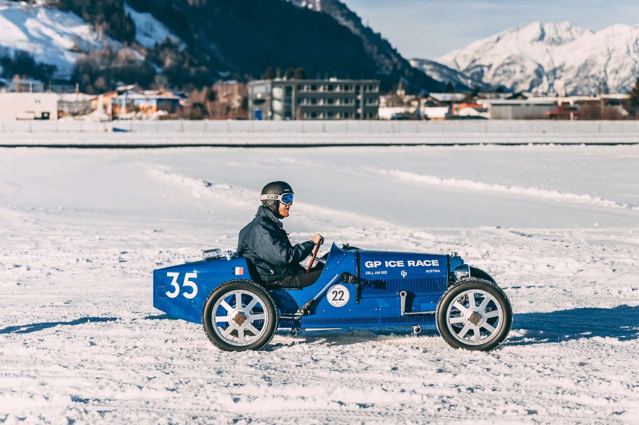 Bugatti Baby II EV  safety car GP Ice Race - Foto