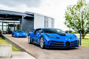 Bugatti Centodieci EB110 Blue - Foto