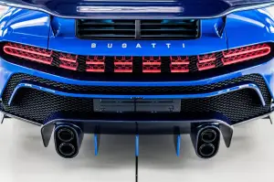 Bugatti Centodieci EB110 Blue - Foto