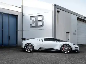 Bugatti Centodieci - Foto ufficiali