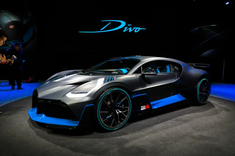Bugatti Chiron Divo - Salone di Parigi 2018 - 16