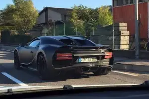 Bugatti Chiron - Foto spia 30-10-2015