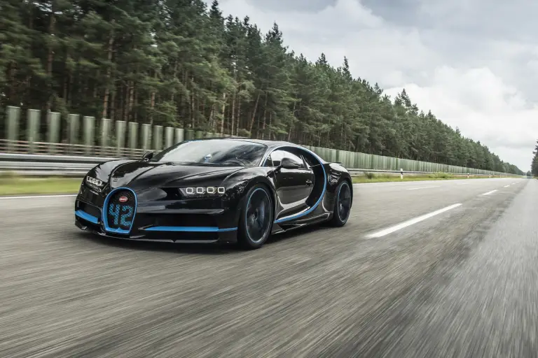 Bugatti Chiron - Record 0-400 kmh - 1