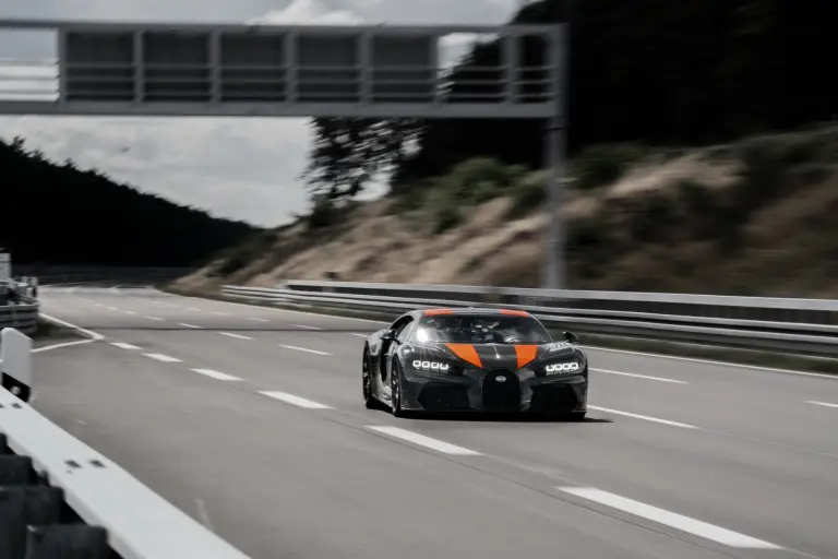 Bugatti Chiron - Top Speed - 3