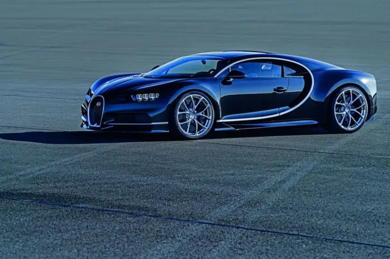 Bugatti Chiron - 53